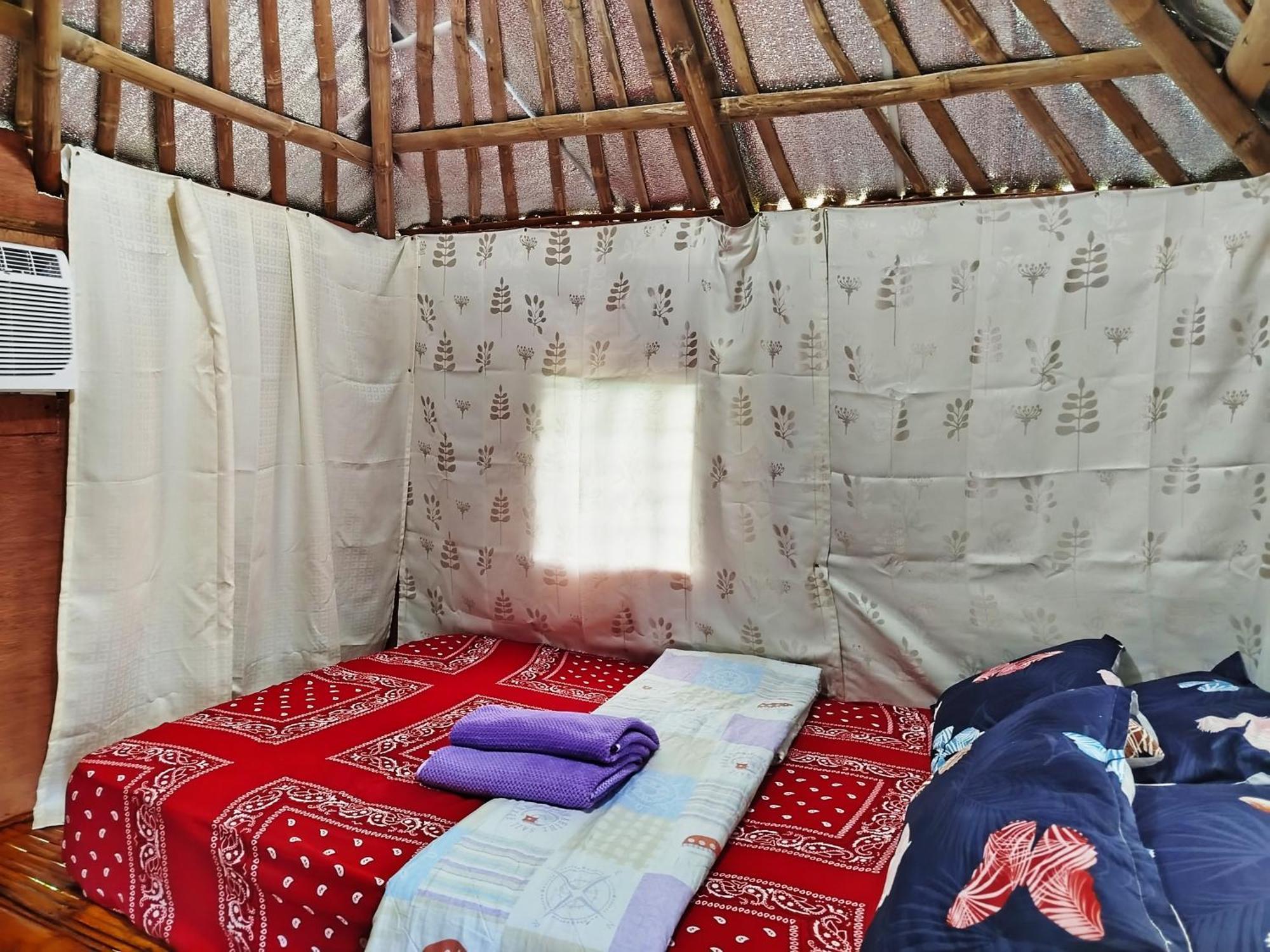 Rea'S Bamboo Resort Gabaldon Bilik gambar